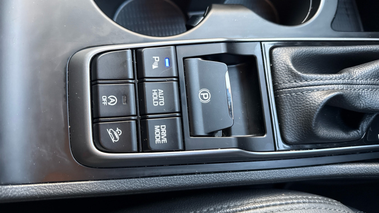 Hyundai Tucson 1.7 CRDi Blue Drive Sport Edition 5dr 2WD DCT Diesel Estate